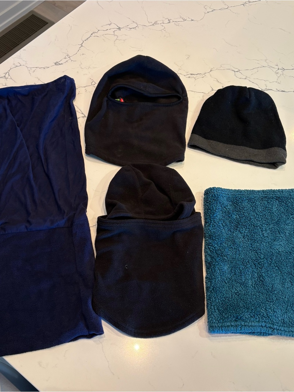 Winter Sports Headwear & Neck Warmer Lot - Ski / Snowboard (5 Pieces)